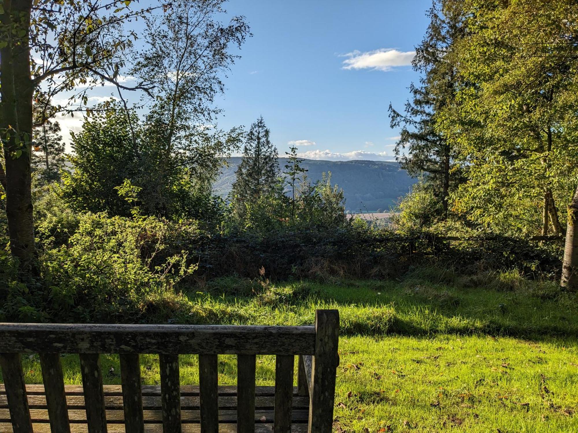 Hayloft Studio In Historic Barn Saint Briavels Esterno foto